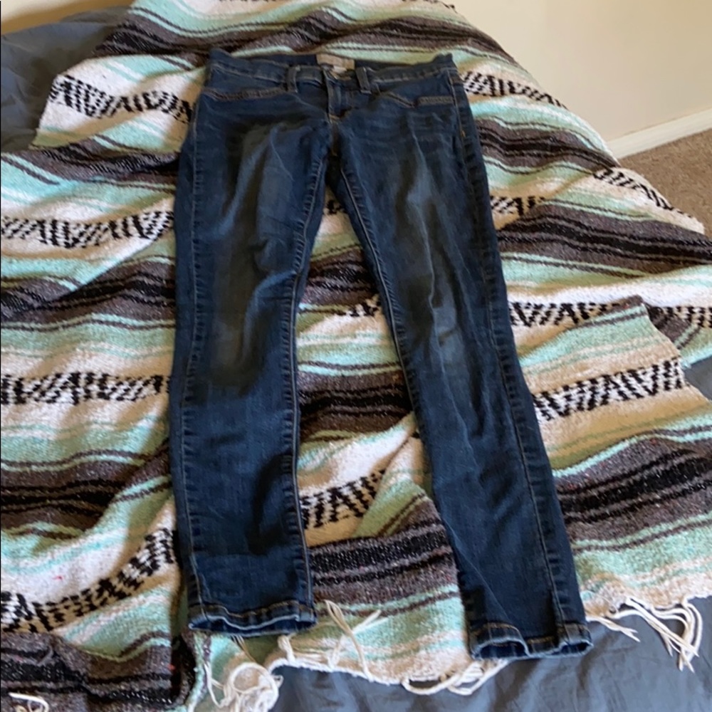 Dark Wash Jegging